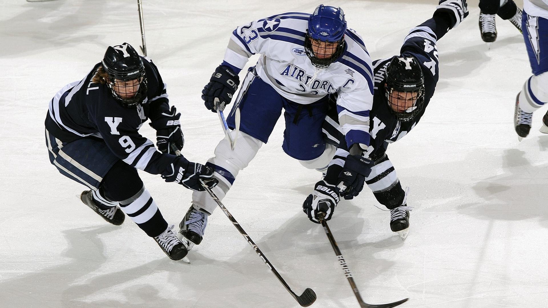 约书亚·爱德华兹:迈向成为美国下一个伟大的重量级拳击手,爱德华·约翰逊三世